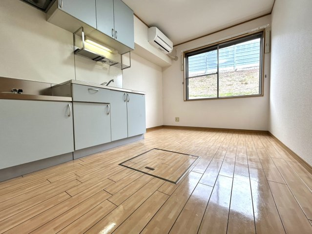 ソレーユ中野町Aのキッチン