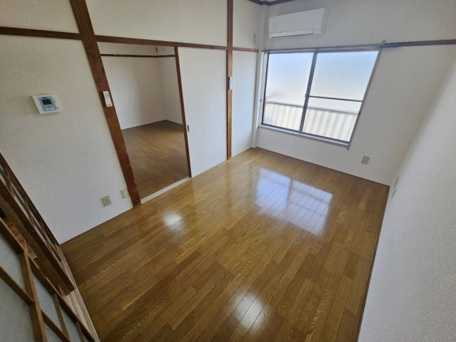 ライムささがせⅡの洋室