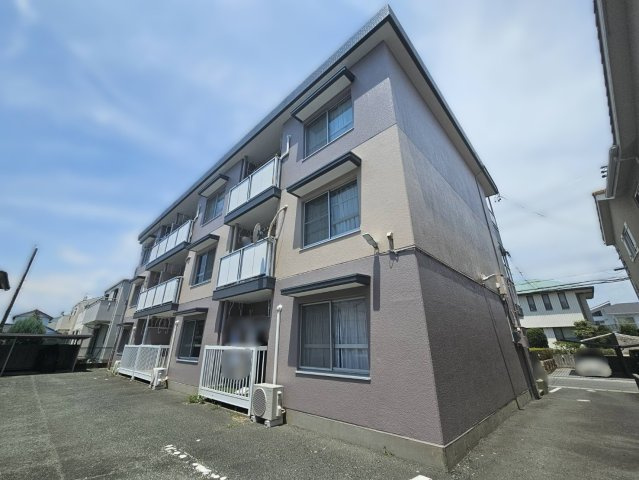 ドヌール山手の外観