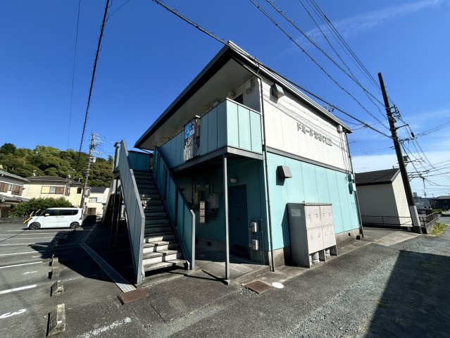 ドミール深谷Cの外観