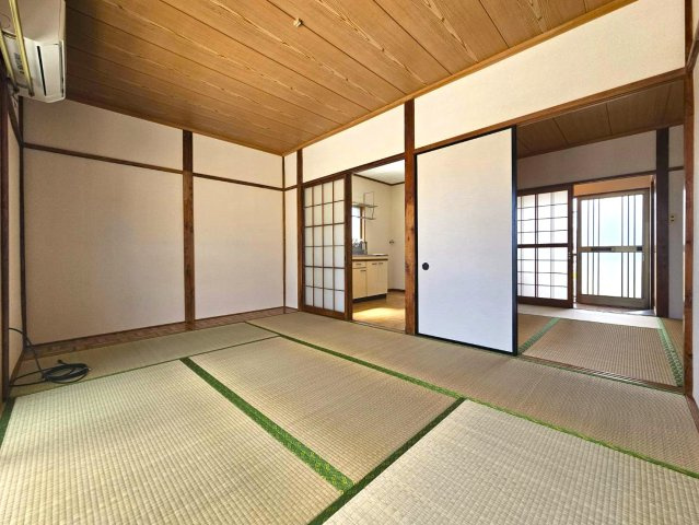 ハイツモントレーの和室