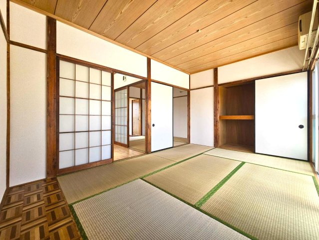 ハイツモントレーの和室