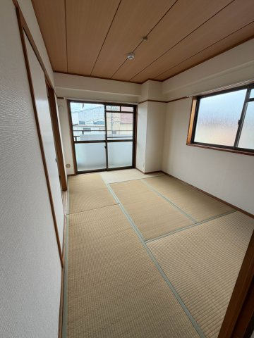 メゾンヒラクの和室