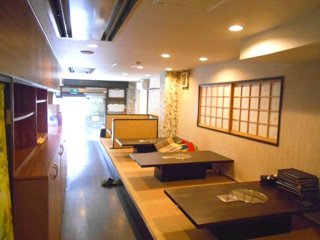 砂川ビルの内装