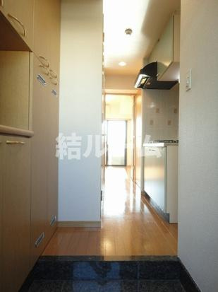 中野区鷺宮３丁目の賃貸マンションの玄関