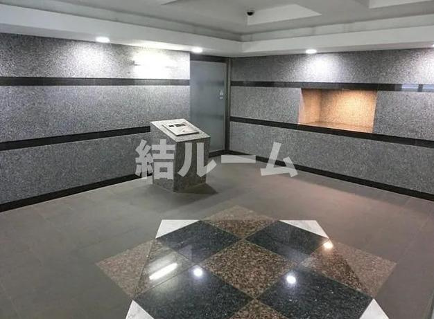 中野区鷺宮３丁目の賃貸マンションのエントランス