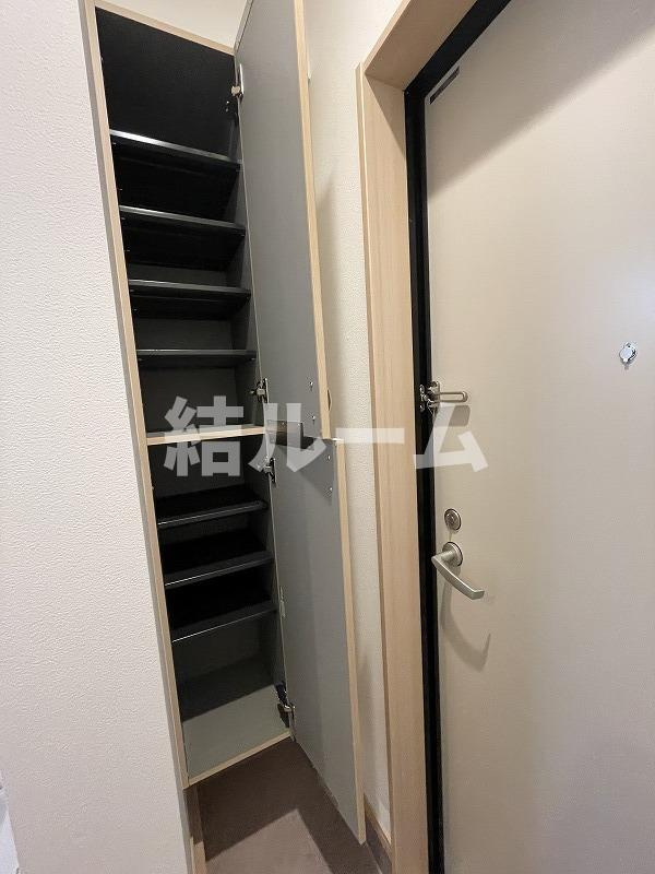 板橋区清水町のアパートの玄関