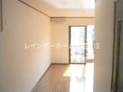 アタラクシアの居間・リビング