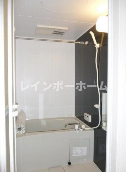 クルール エスポワールの浴室
