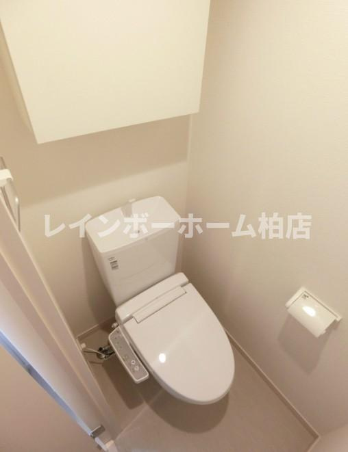 仲介手数料（賃料の1.10ヵ月）の50％OFF対象物件！のトイレ|落ち着いた色調のトイレです