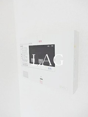 【セキュリティ】 | クリエスト | モニター付きインターホンです。