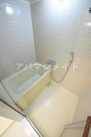 【浴室】 | アーク戸塚ヒルズ～仲介手数料半月分～ | 追い焚き付きのお風呂です