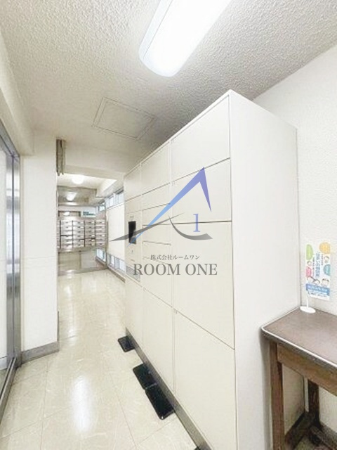 ライオンズマンション南平台のその他共用部分|宅配ボックスです。