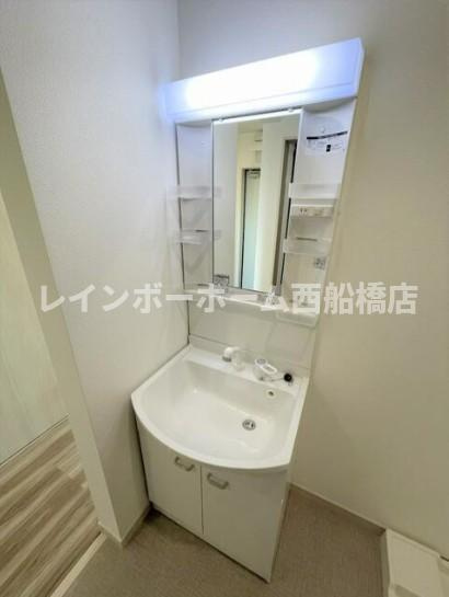 LA SUACASA Dの洗面所