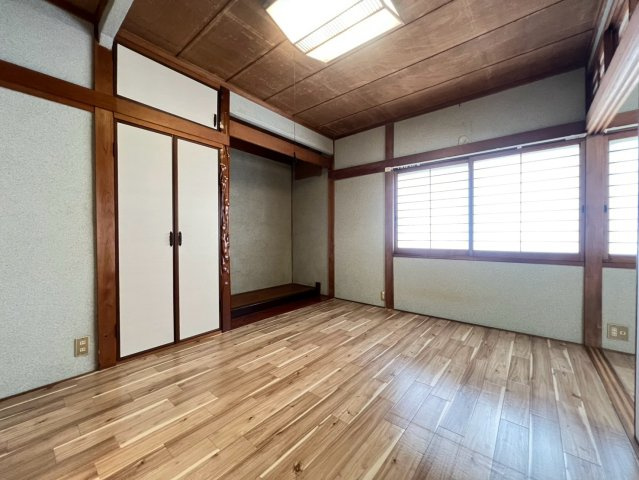 天神町5丁目貸家の子供部屋