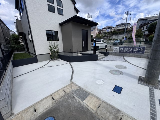 市川市曽谷４丁目新築戸建（曽谷16期）の駐車場|3号棟駐車スペース・2台駐車可
