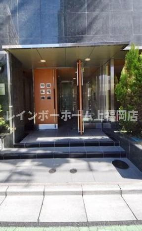 アクアタウンイーストⅠのエントランス|同物件別号室参考写真です。