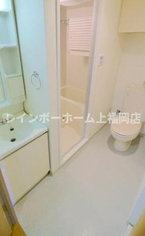 アクアタウンイーストⅠの洗面所|同物件別号室参考写真です。