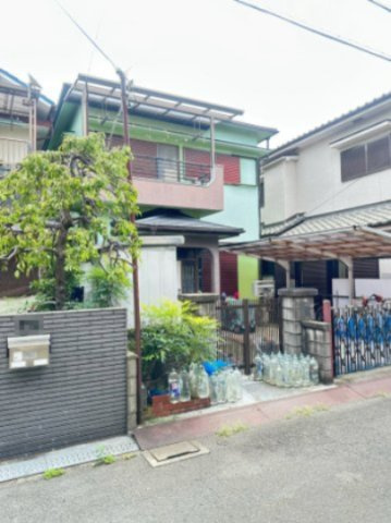 四条畷市二丁通町の外観