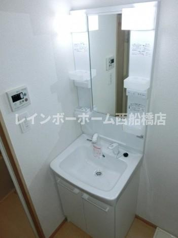 センタービレッジ常盤平の独立洗面台