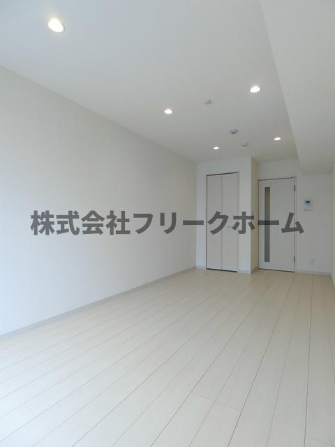 小金井市東町２丁目の賃貸マンションの洋室