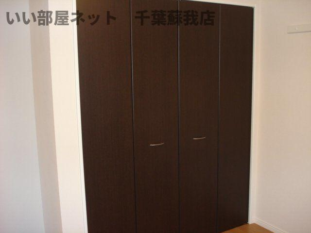 テンダーハウスＡの収納|ちょっとした収納スペースも充実しています