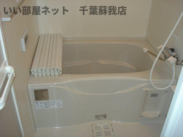 テンダーハウスＡの浴室|お風呂で日々の疲れを落としましょう