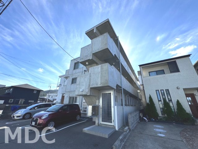 UKマンションの駐車場