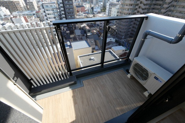 大阪市北区豊崎１丁目の賃貸マンションのバルコニー