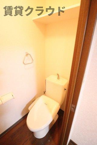 ＧＲＥＥＮ　ＰＩＡのトイレ|ゆったりとした空間のトイレです