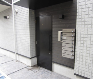 【エントランス】