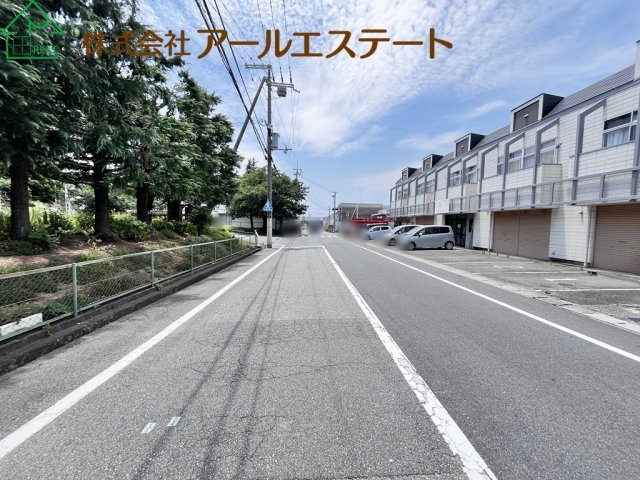 加古川市平岡町土山　　JR「土山駅」徒歩20分の前面道路含む現地写真