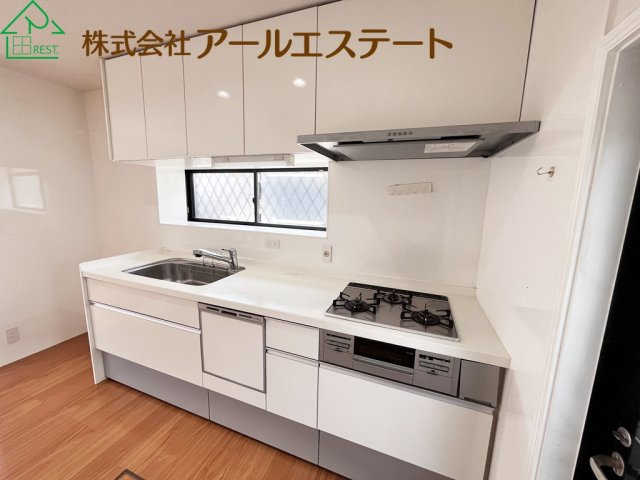加古川市平岡町土山　　JR「土山駅」徒歩20分のキッチン