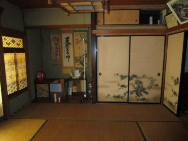 熊谷市玉作　中古戸建の和室|1階8帖和室