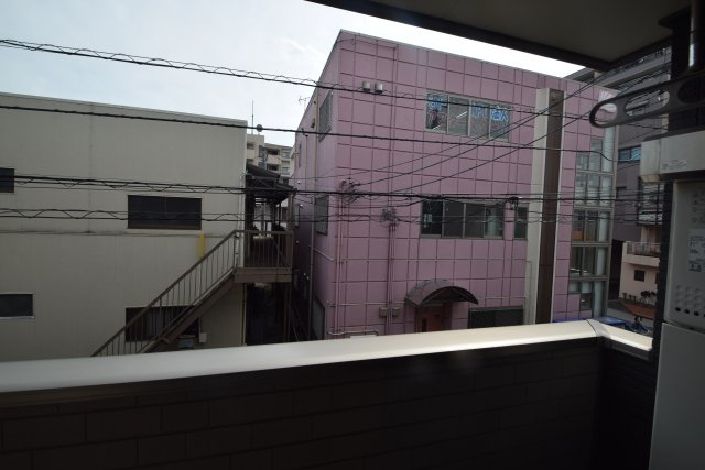 ふる～る本中山の展望|バルコニーからの眺めです