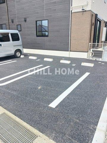 カーサ　ソラティオの駐車場|当社、チルホームのHPもご覧ください(^^)/物件情報多数♪