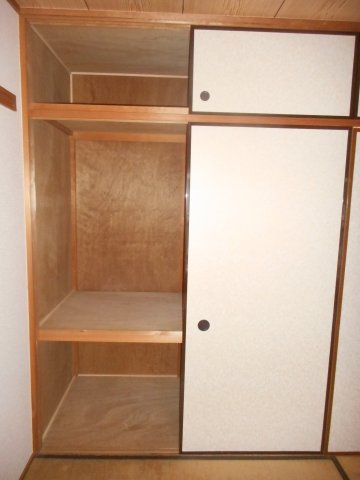 サンライフ南大塚B棟の収納