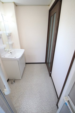 【洗面所】 | 不動ヶ丘町戸建
