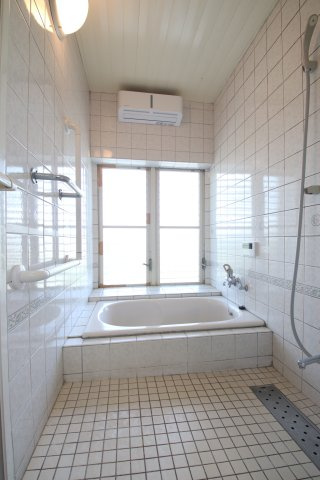 【浴室】 | 不動ヶ丘町戸建
