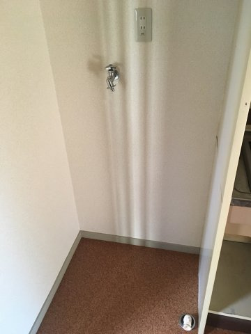 シティパレス東松山の設備|洗濯機置き場
