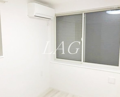 【居間・リビング】 | ティーエム三軒茶屋 | 洋室のお部屋です。