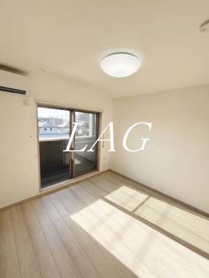 【居間・リビング】 | ウィングガーデン吉野町 | 洋室のお部屋です。