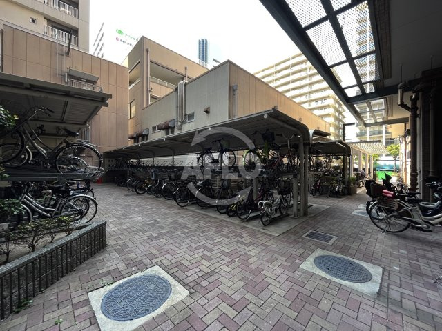 アメニティ江戸堀　西船場小学校区のその他共用部分|アメニティ江戸堀　駐輪場