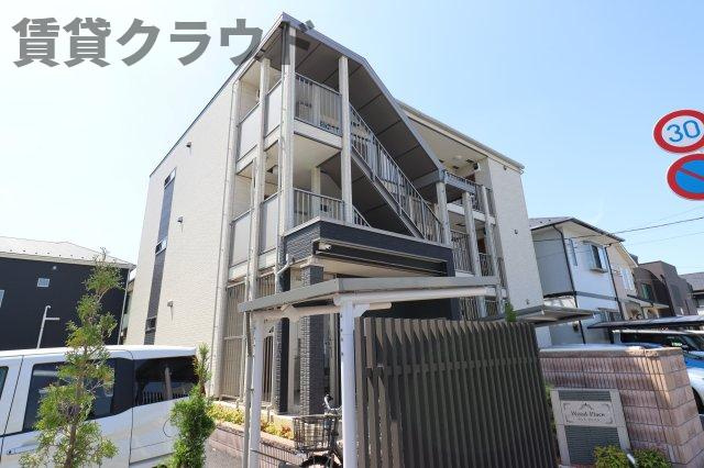 ウッド　プレイスの外観|外観は落ち着いています