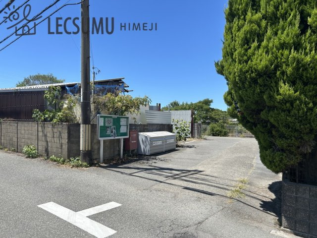 姫路市四郷町明田/売土地の前面道路含む現地写真