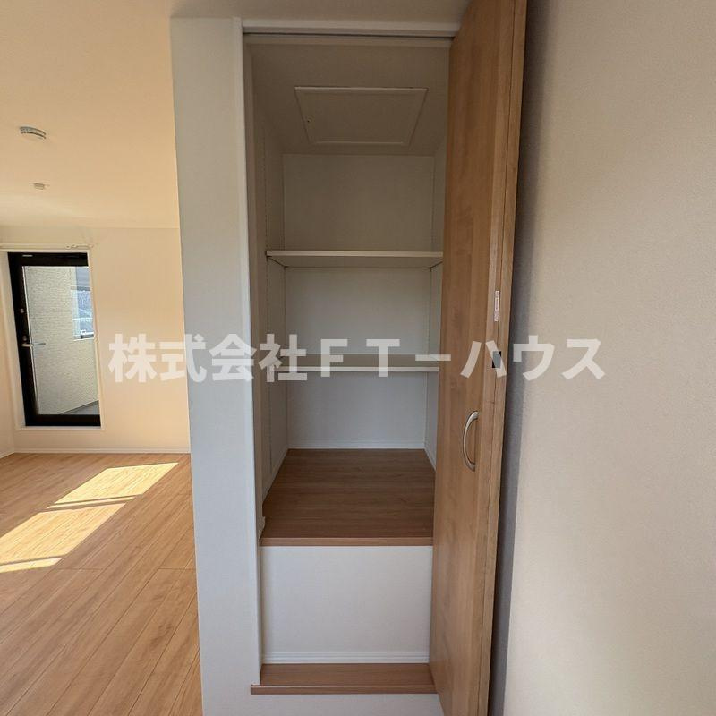 MELLAS浦安の収納