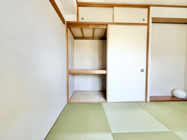 ライオンズマンション港西第５の収納
