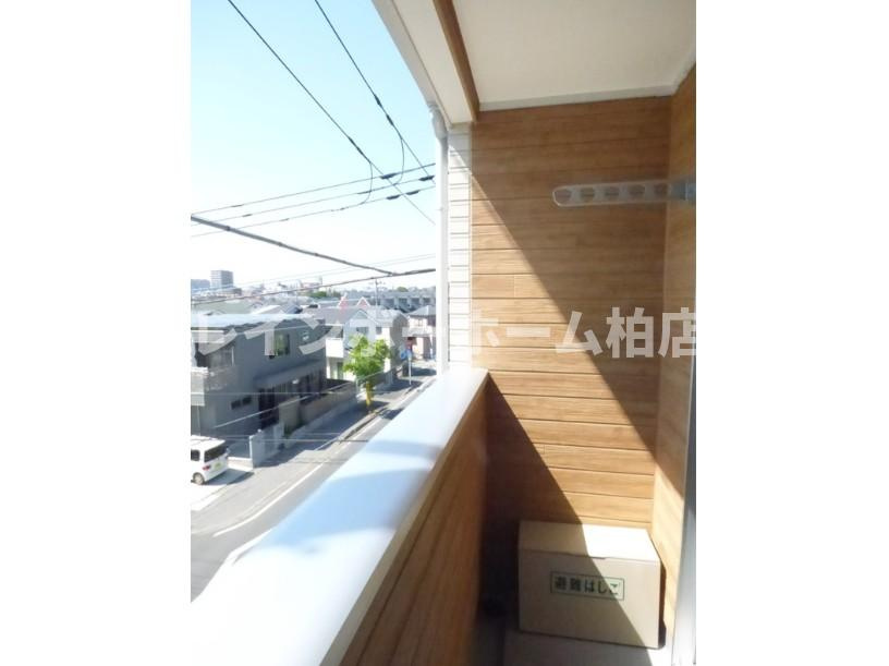 特典：仲介手数料が無料です!!のバルコニー|開放的で明るい空間を演出してくれるバルコニーです