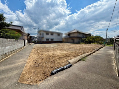 【前面道路含む現地写真】 | 極楽寺町２丁目　売土地 | 建築条件無ですので、個性溢れる住まいを実現させてくださいね♪