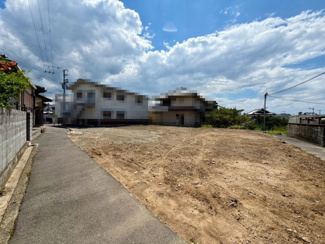 【外観】 | 極楽寺町２丁目　売土地 | 【現況更地です】すぐにお家をたてられますね♪是非現地にてご確認ください！